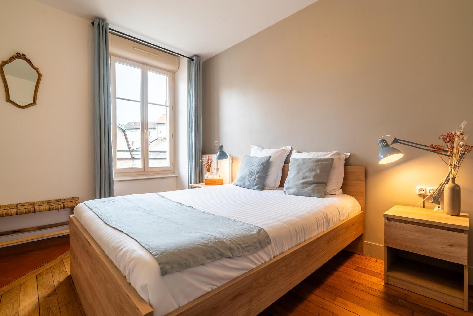 Mon Appart'Hotel - Gare De Limoges - Appartement Familial - Parking En Supp Kültér fotó