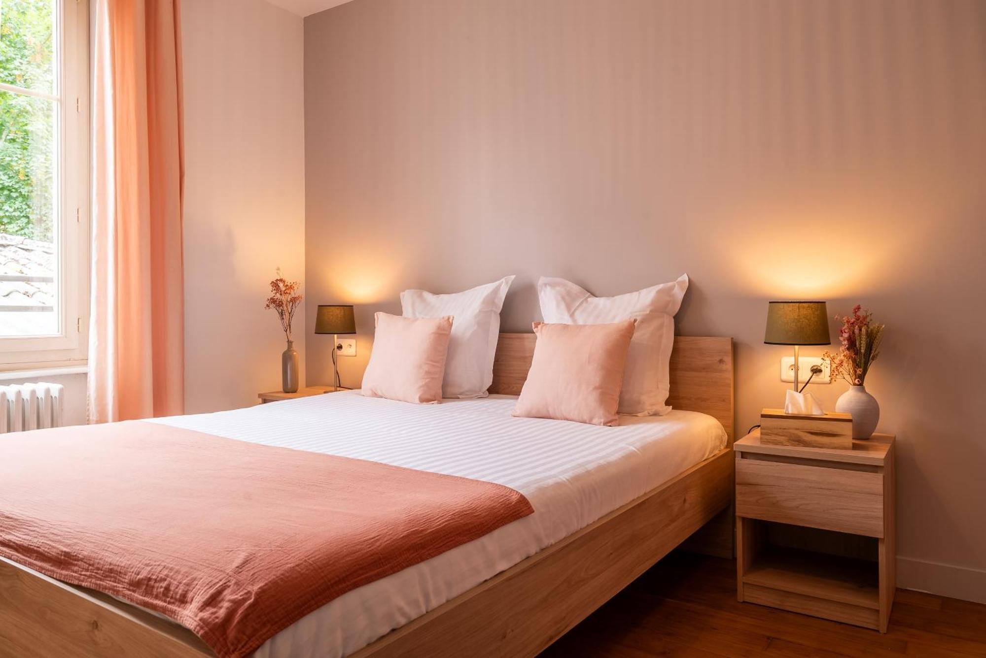 Mon Appart'Hotel - Gare De Limoges - Appartement Familial - Parking En Supp Kültér fotó